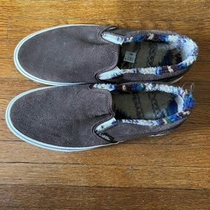 Brown Sherpa lined Vans.